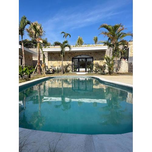 Palacio Balangan Villa