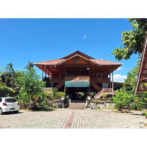 Palanta Roemah Kajoe Syariah Villa