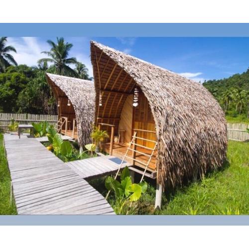 Palayan Paradise Huts