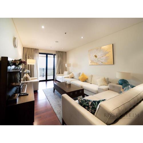 Palm Anantara Spacious Apt With Sea 180 degree and Burj Views