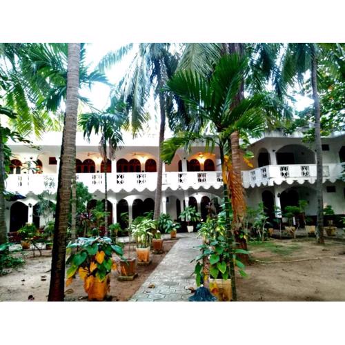 Palm Beach Resort by Yosha Guest