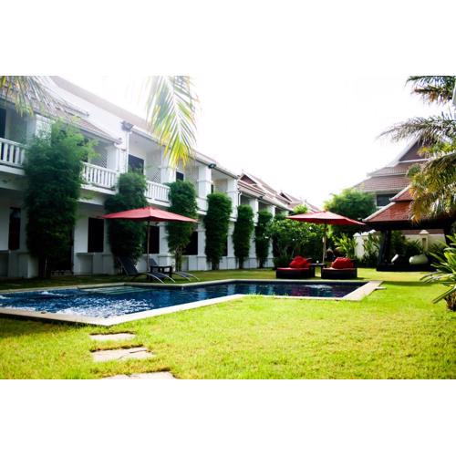 Palm Grove Resort, Pattaya