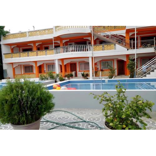 Palm Grove Saud Holiday Complex Hotel