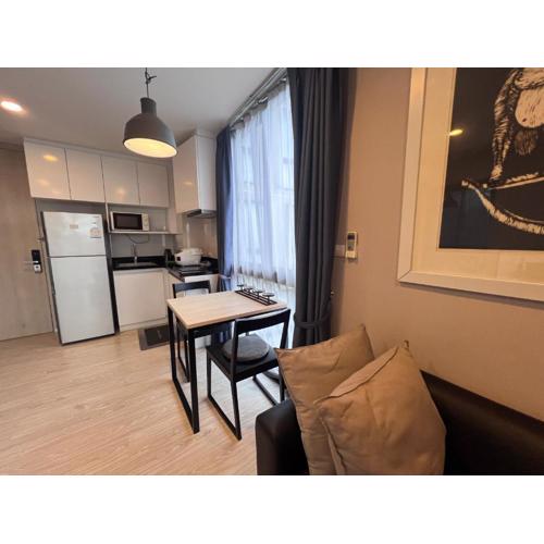 宁曼路Palm springs parlor 高级公寓一居室