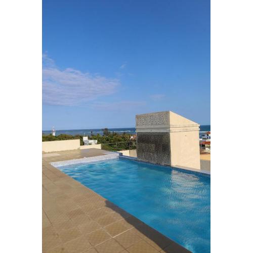 Palm Terraces 3BR All en-suite Beach view apartment - Nyali