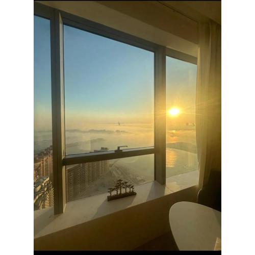 Palm Tower - studio with stunning views