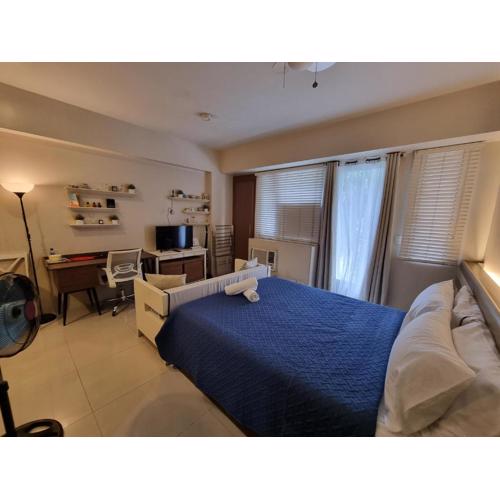 Palm Tree Villas Condominium by Beth