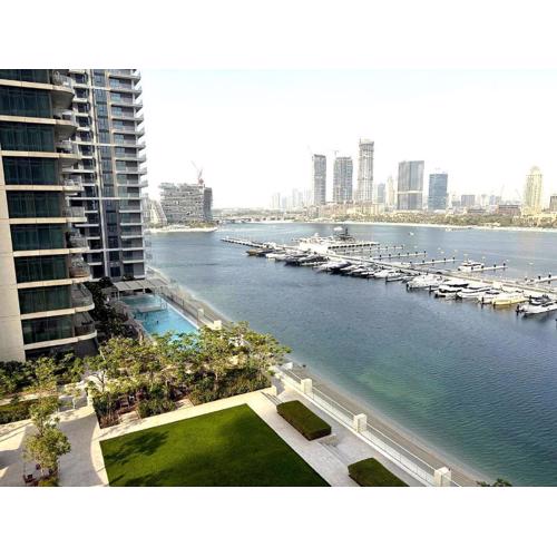 Palm View Marina Vista 1BR Beachfront