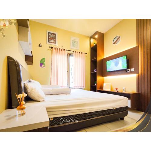 Palma Orchid Room Klaten