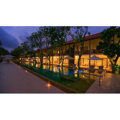 Pandanus Beach Resort & Spa