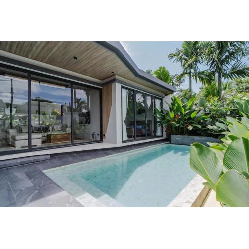 Pangolin villa Nai Thon Beach