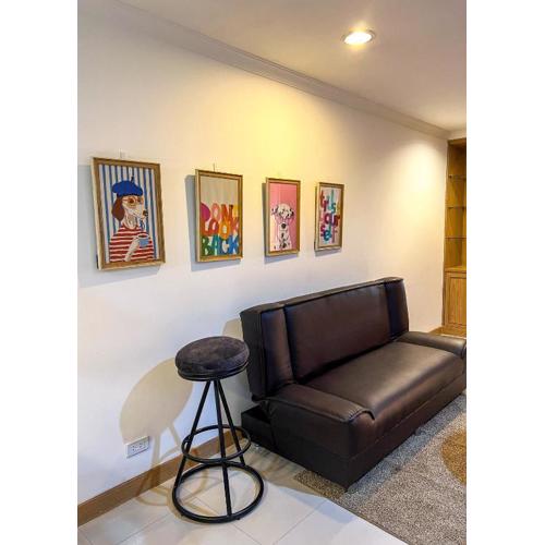 Panoramic River View Residence