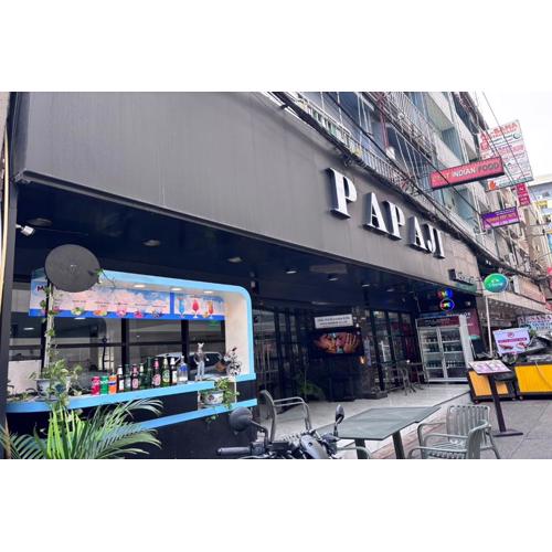 Papa Ji Hotel and Restaurant