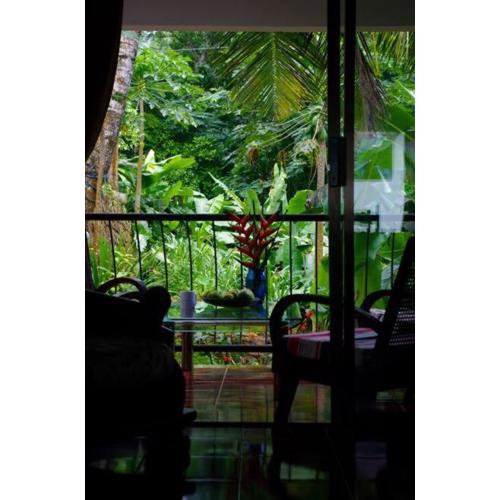 PAPAYAS SELF catering ROOM