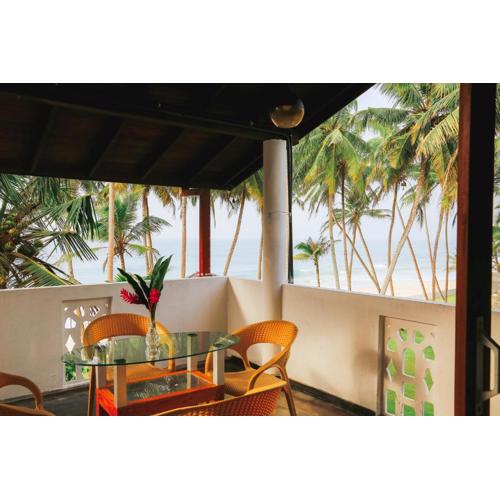 Paradise Beach House - 3 Bedrooms Apartment in Habaraduwa