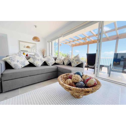 Paradise Retreat Peace Relaxation