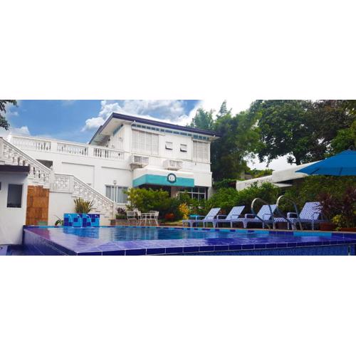 Paradores Del Castillo