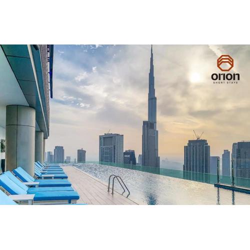 Paramount 2 Bed Apt, Roof Top Bar and Pool overlooking Burj, Triple Balcony, Fully Equipped, Free Toiletries, Full Kitchen, 2 and half Bathrooms, Ground Floor Supermarket, Influencers Haven, Sunrise and Sunset Views over the Sea From All Balcony