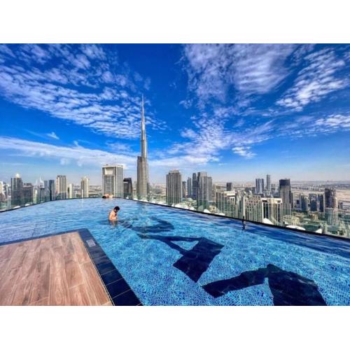 Paramount Hotel Residence Rooftop Infinity Pool