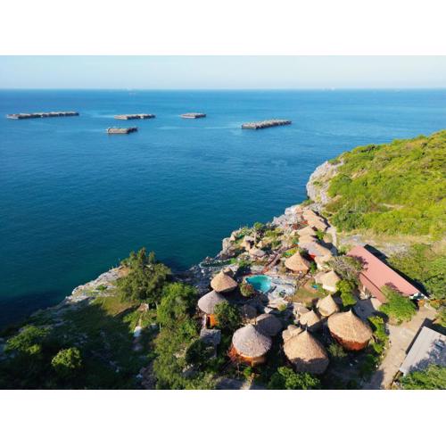 Pareehut Resort Koh Sichang