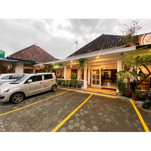 Parikesit Guest House