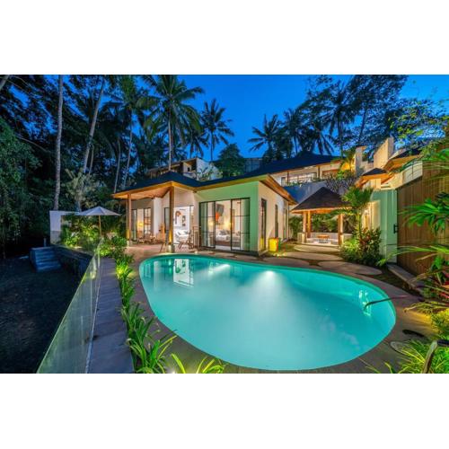 Parma by DH - Sun, Style and Comfort - New Villa with Pool in Prime Area