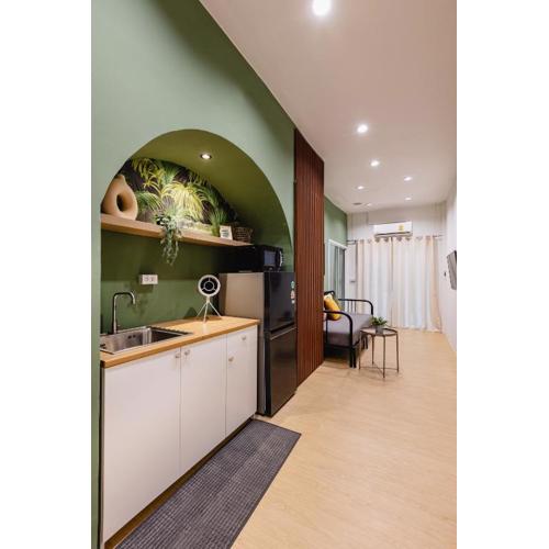 Patong Apartments Steps to Beach & Bangla Road Sleeps 6