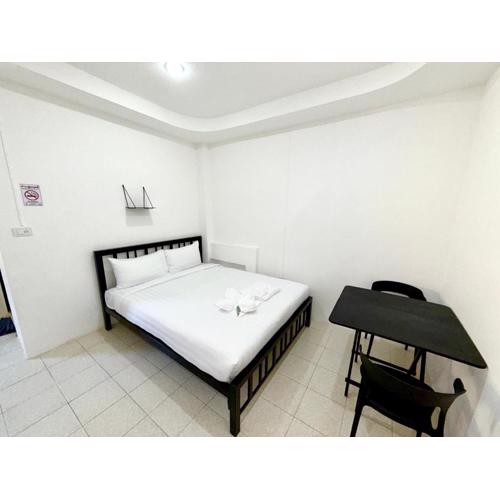 Patong Canal Villa 107