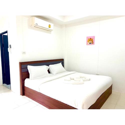 Patong Canal Villa 109