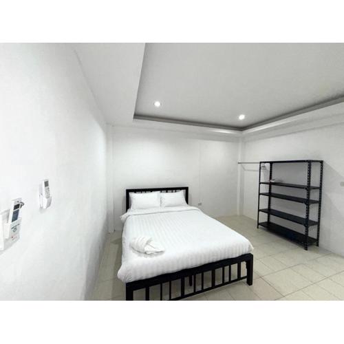 Patong Canal Villa 110