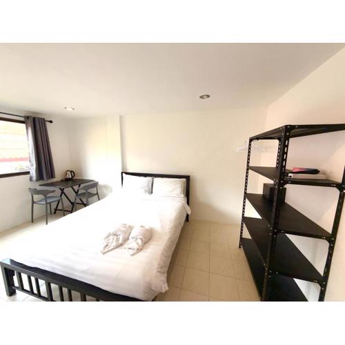 Patong Canal Villa 209