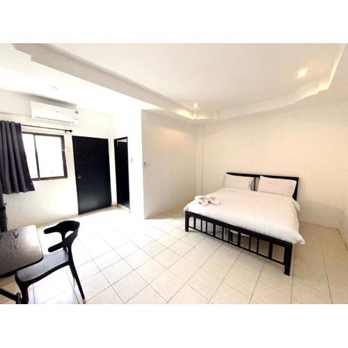 Patong Canal Villa R101