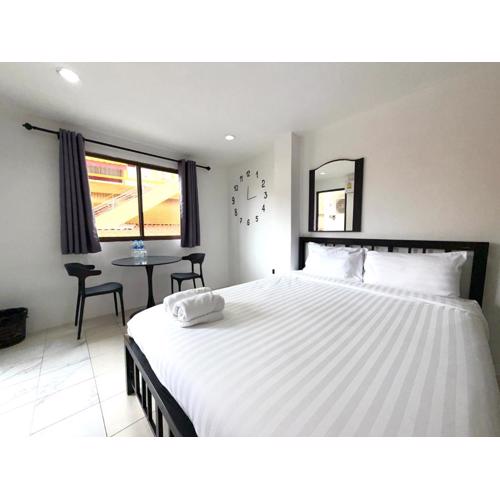 Patong Canal Villa R201