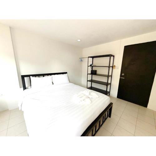 Patong Canal Villa R203