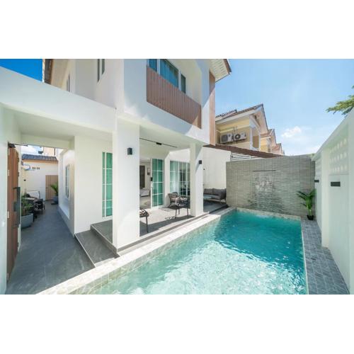 Patong pool Villa 5 BR