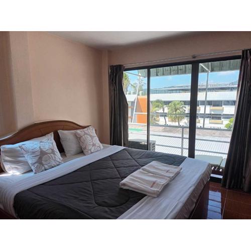 Patong Rose Guest House 50m to Beach