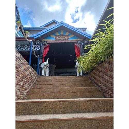 Patong Sunbeach Mansion