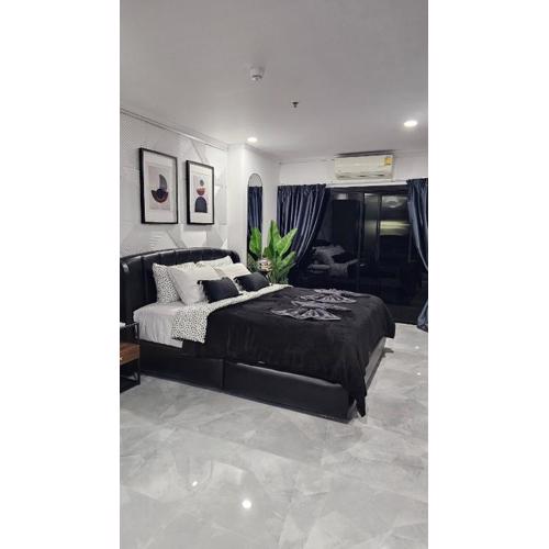 Patong Tower 2 Bedroom Sea View