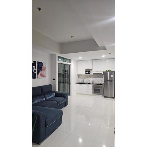 Patong Tower Apartment Family Room See View