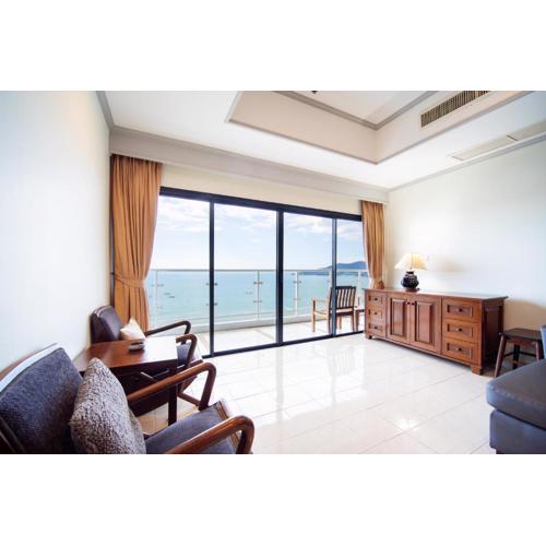 Patong tower superior Seaview 3BR 2402