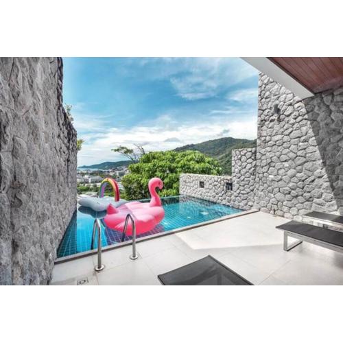 Patong Villa1三卧泳池别墅两个海景房 近班赞江西冷海滩中文管家