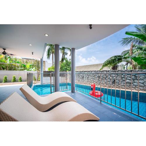 patong villa3 四卧海景泳池别墅 近班赞海鲜市场 中英泰三语服务