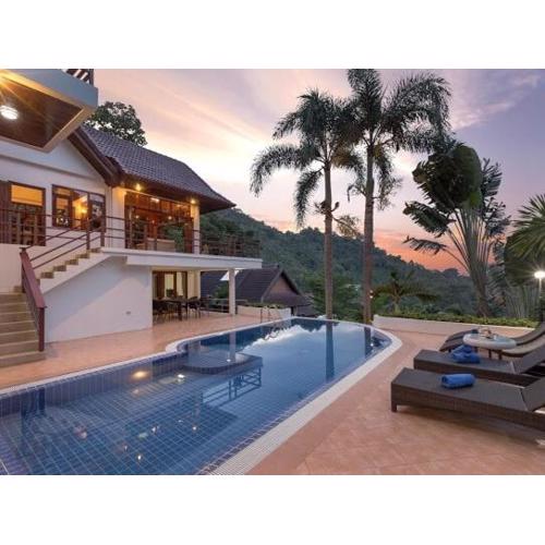 Patonghill estate 6 bedroom sea view