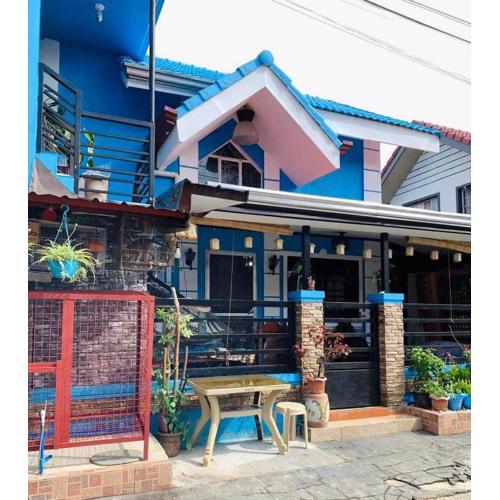 Paula's Tagaytay Transient House