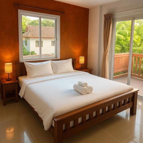 Payton House Patong - Newly Renovated