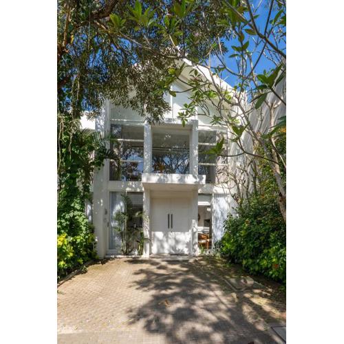 Peaceful 2BR Townhouse - Uluwatu Area