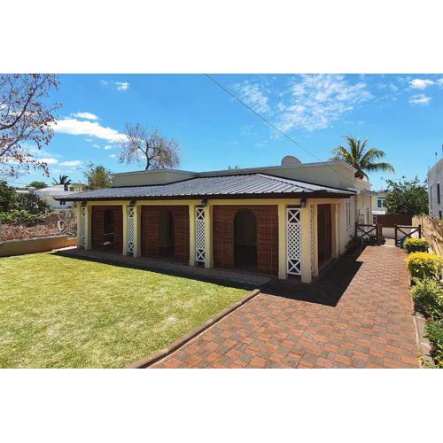 Peaceful home in Albion