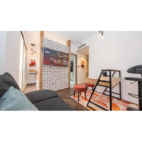 Peaceful Lagoon Escape, The Lagoons