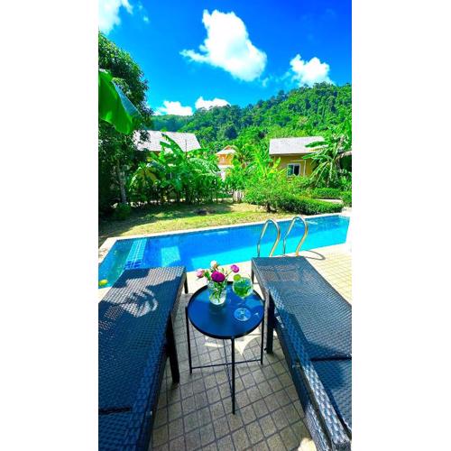 Peaceful Retreat Villa by Nai Thon beach