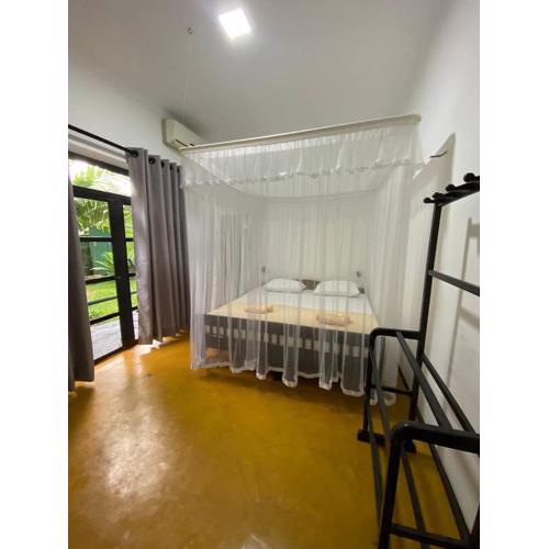 Pearl Villa Rooms and Hostel